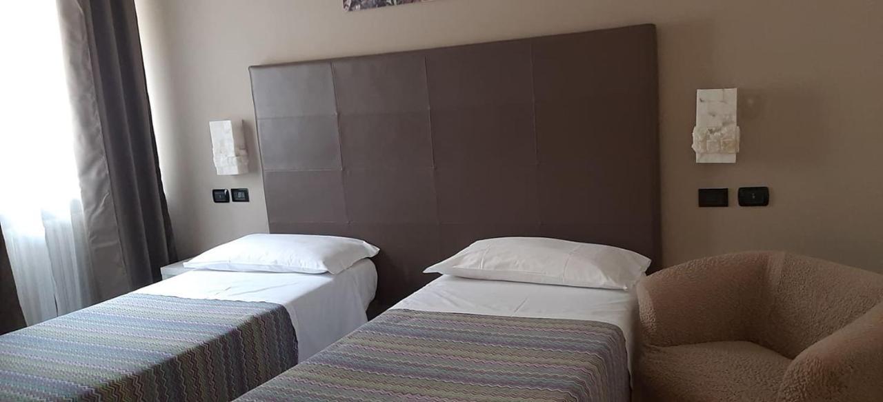 Da Gianni Hotel Zogno Bagian luar foto